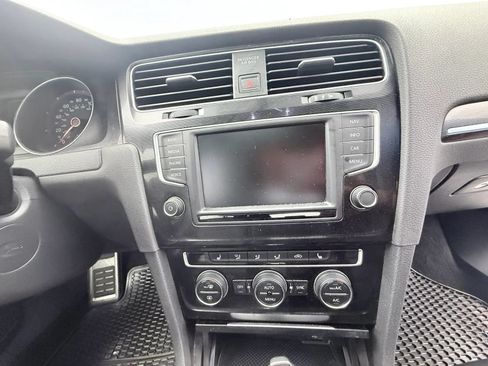 Used 2016 Volkswagen GTI Autobahn w/ Lighting Package (SEL) FWD image 16