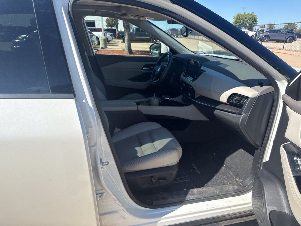 Certified 2021 Nissan Rogue SL w/ Premium Package FWD image 15
