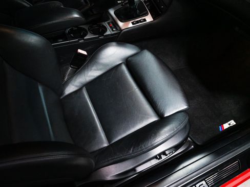 Used 2004 BMW M3 Coupe RWD image 28