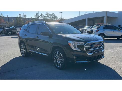 Certified 2023 GMC Terrain Denali w/ Denali Premium Package image 2