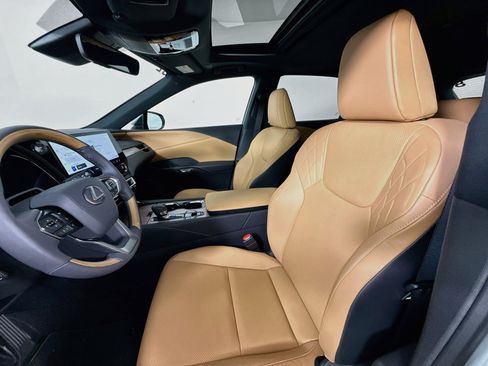 New 2026 Lexus RX 350h AWD/4WD image 11