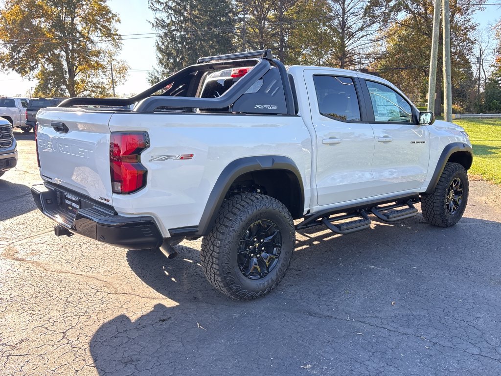 New 2026 Chevrolet Colorado ZR2 w/ Midnight Edition AWD/4WD image 5