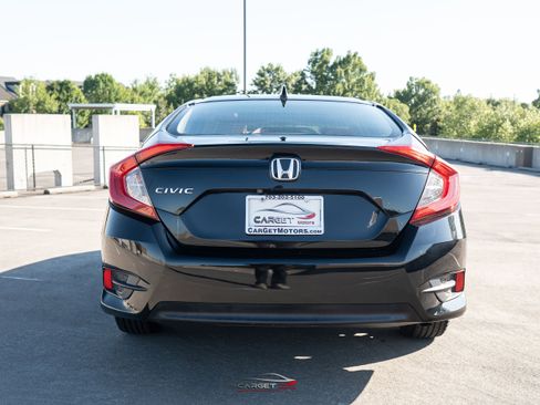 Used 2018 Honda Civic EX image 6