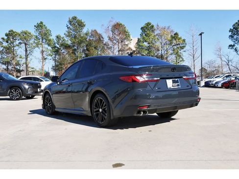 Used 2026 Toyota Camry SE image 2