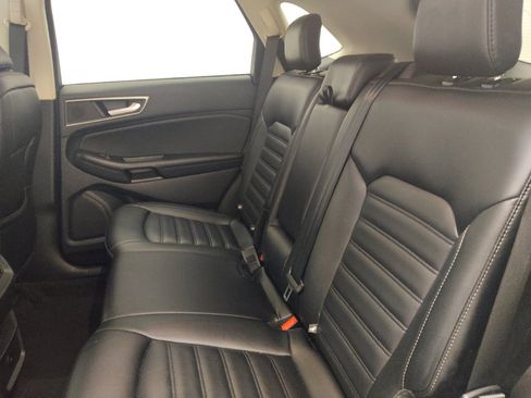 Used 2023 Ford Edge SEL AWD/4WD image 18