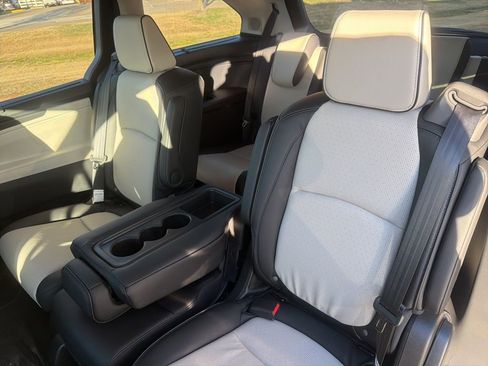 New 2026 Honda Odyssey Elite image 21