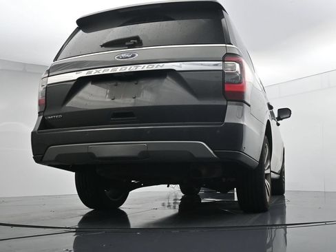 Used 2021 Ford Expedition Limited AWD/4WD image 22