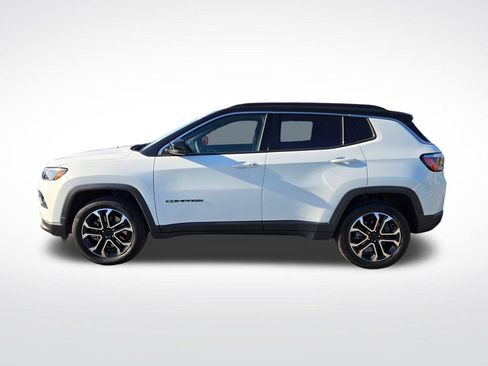 Used 2023 Jeep Compass Limited AWD/4WD image 7