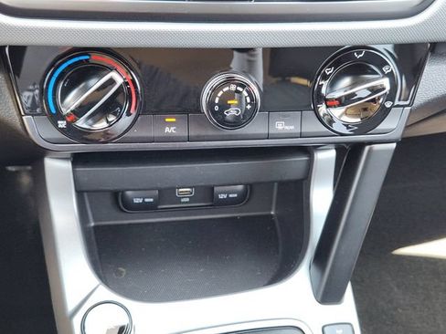 Certified 2026 Kia Seltos LX AWD/4WD image 19