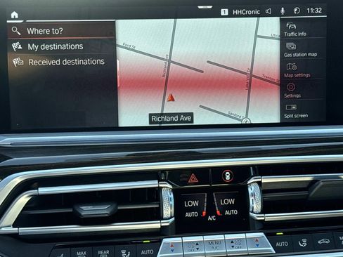 Used 2021 BMW X7 xDrive40i w/ M Sport Package image 23