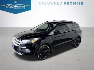 Used 2017 Ford Escape SE video 1