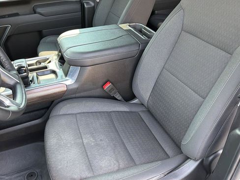 Used 2025 Chevrolet Silverado 1500 LT AWD/4WD image 30