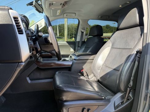 Used 2018 GMC Sierra 1500 SLT w/ Texas SLT Premium Package AWD/4WD image 8
