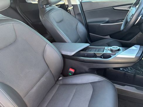 Used 2023 Kia EV6 Light image 15