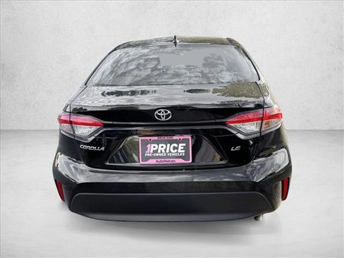 Used 2024 Toyota Corolla LE image 6