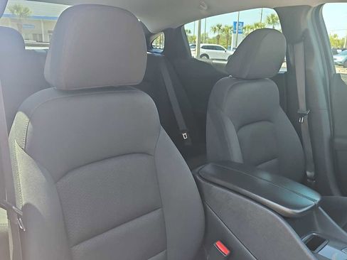 Used 2023 Chevrolet Malibu LT FWD image 25