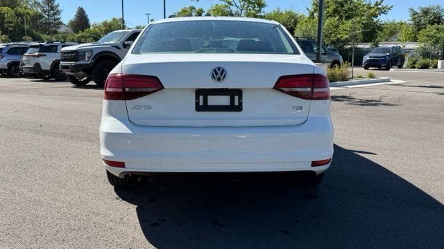 Used 2017 Volkswagen Jetta S FWD image 5