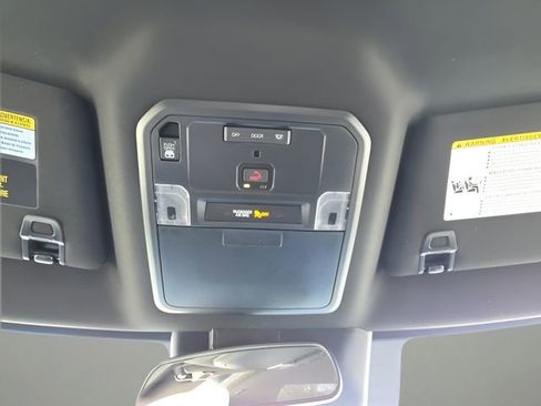 Used 2025 Toyota Tundra SR5 image 32