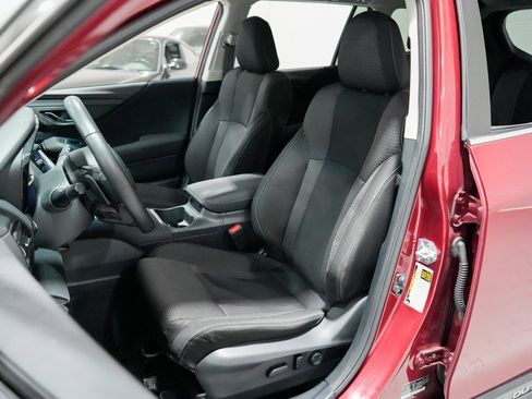 Used 2022 Subaru Outback Premium image 10