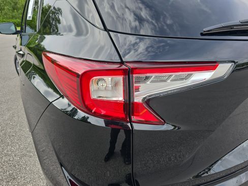 Used 2024 Acura RDX SH-AWD image 35