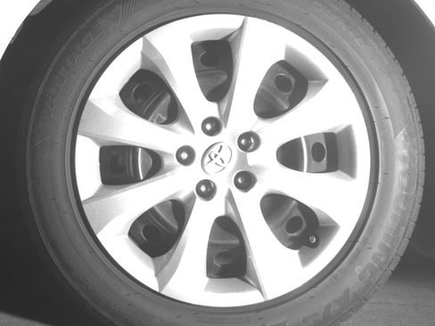 Used 2025 Toyota Corolla LE FWD image 12