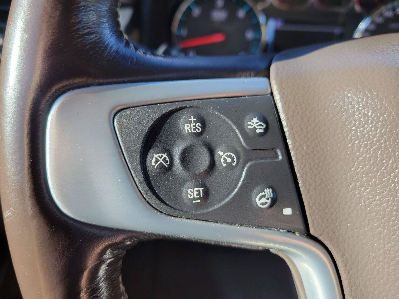 Used 2018 GMC Yukon SLT w/ Open Road Package AWD/4WD image 20