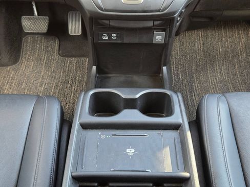 Certified 2025 Honda Odyssey EX-L image 18