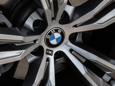 Certified 2023 BMW Z4 sDrive30i w/ Convenience Package image 46