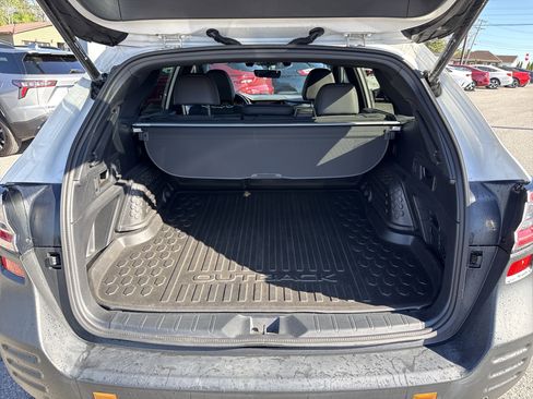 Used 2022 Subaru Outback Wilderness w/ Wilderness Package AWD/4WD image 5