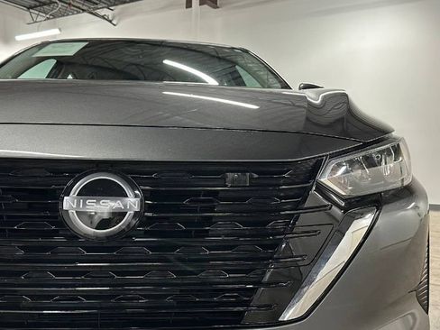 Used 2025 Nissan Sentra SV w/ All-Weather Package image 7