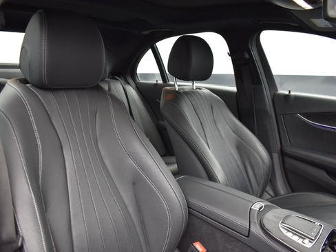 Used 2021 Mercedes-Benz E 350 4MATIC Sedan w/ Premium Package image 17