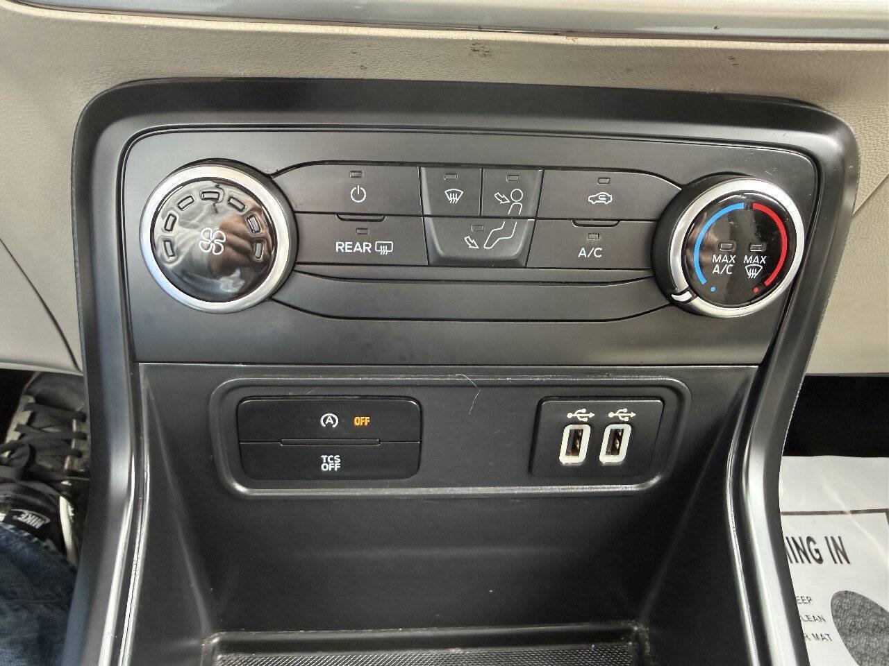 Used 2019 Ford EcoSport S AWD/4WD image 17