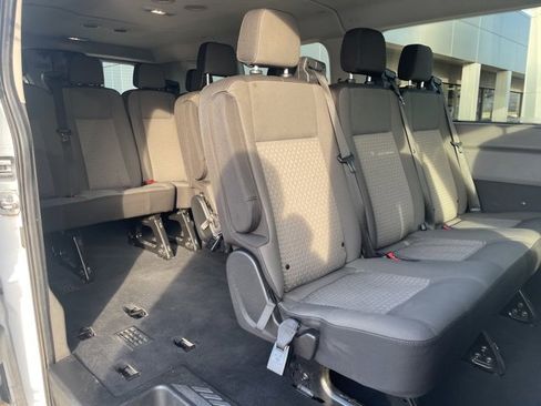 Used 2023 Ford Transit 350 XLT image 19