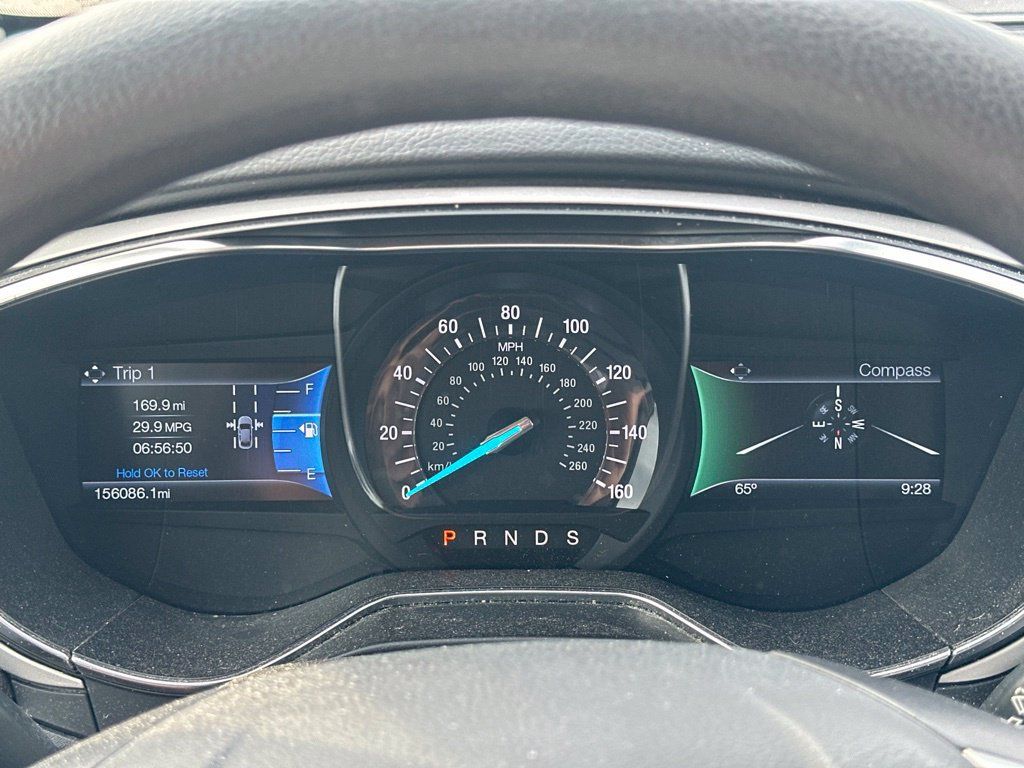 Used 2016 Ford Fusion SE FWD image 27
