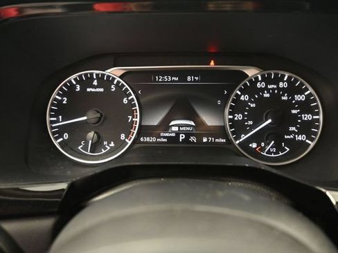Used 2025 Nissan Pathfinder SV FWD image 17