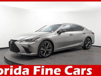 Used 2019 Lexus ES 350 F Sport w/ Accessory Package 2