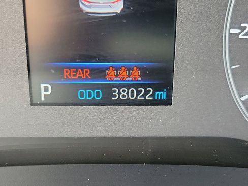 Used 2024 Toyota Corolla SE FWD image 22