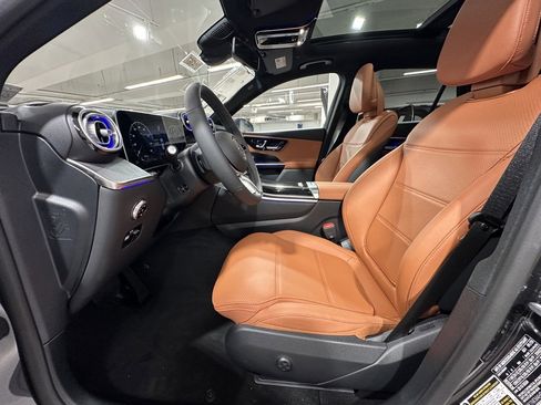 New 2026 Mercedes-Benz GLC 300 4MATIC image 14