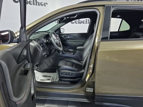 Certified 2024 Chevrolet Equinox RS w/ RS Leather Package FWD image 5