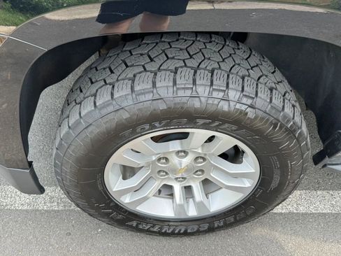 Used 2019 Chevrolet Tahoe LT AWD/4WD image 38
