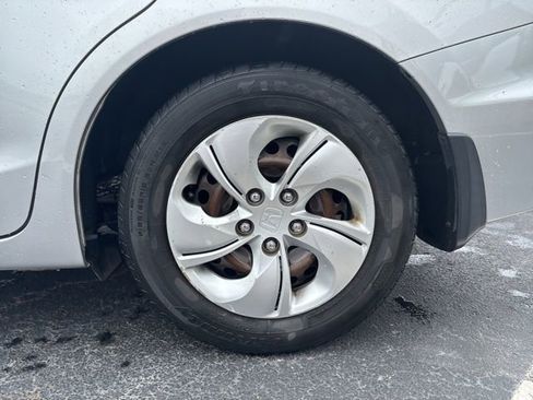 Used 2014 Honda Civic LX image 9