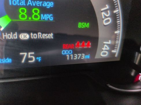 Certified 2025 Toyota RAV4 LE AWD/4WD image 16