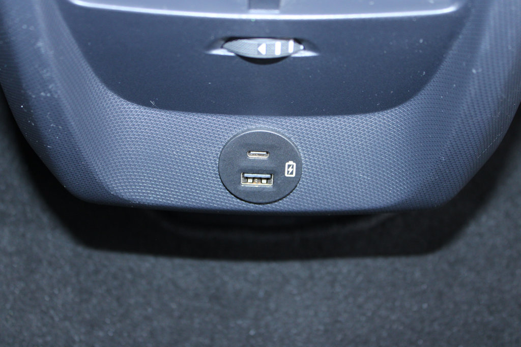 Used 2023 Ford Mustang Mach-E Select AWD/4WD image 24