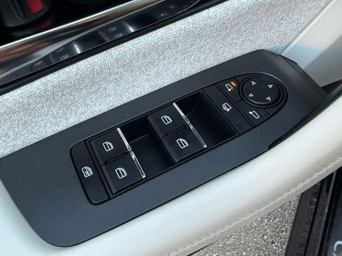 Certified 2025 MAZDA CX-90 3.3 Turbo S w/ Premium Plus image 35