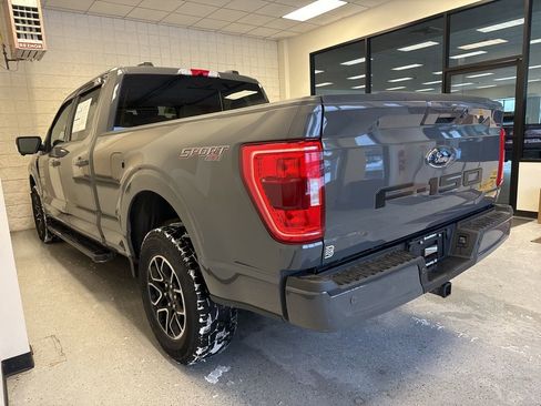 Certified 2021 Ford F150 XLT w/ Equipment Group 302A High image 3