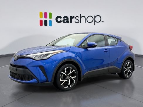 Used 2021 Toyota C-HR XLE FWD image 1