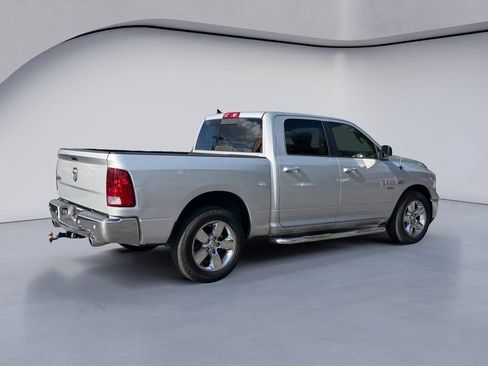 Used 2019 RAM 1500 Big Horn RWD image 5