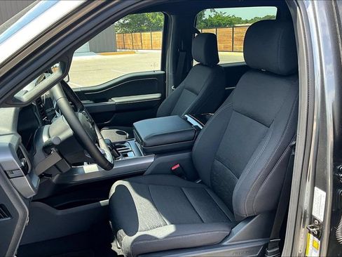 Used 2025 Ford F150 XLT w/ Equipment Group 302A MID AWD/4WD image 19