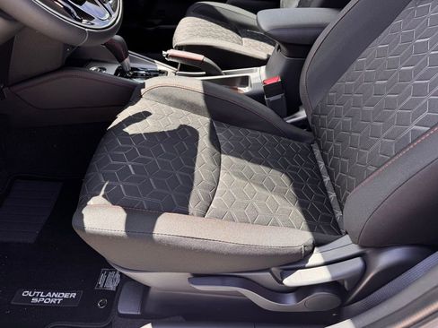 New 2026 Mitsubishi Outlander Sport LE AWD/4WD image 29