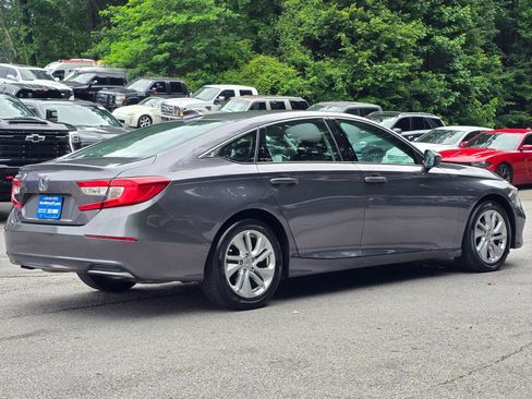 Used 2019 Honda Accord LX image 7